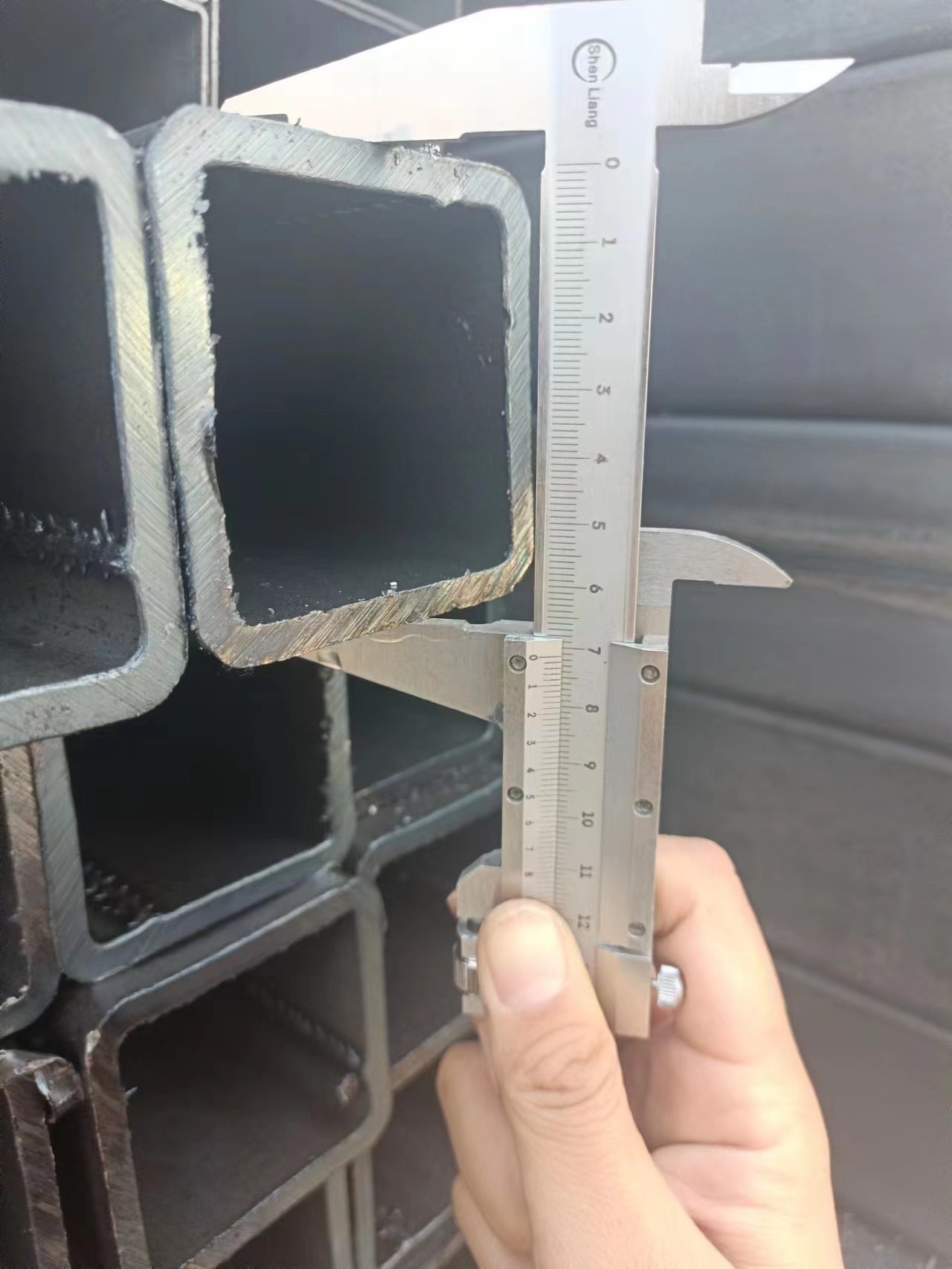 SQUARE STEEL PIPE (10)